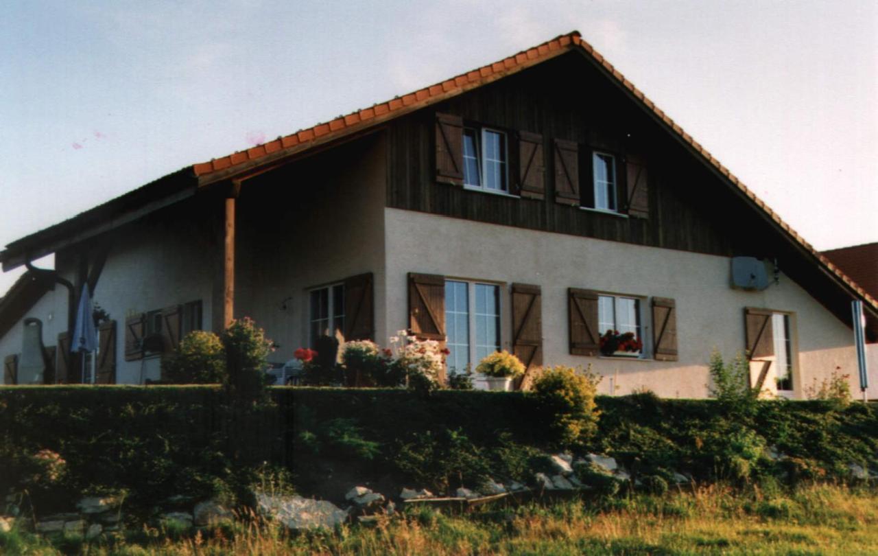 Chambres D'Hotes Les Genevez Luaran gambar