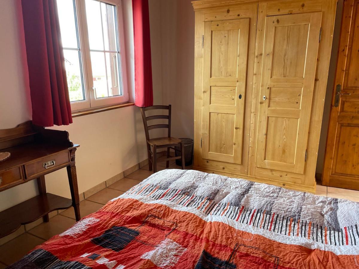 Chambres D'Hotes Les Genevez Luaran gambar